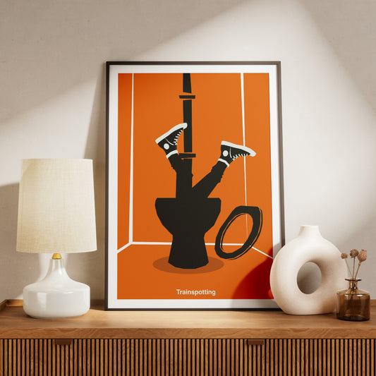 Poster minimalista ispirato a Trainspotting con illustrazione della celebre scena del Worst Toilet in Scotland in cui il protagonista sprofonda nel water Stampa artistica moderna dedicata al film cult di Danny Boyle ideale per appassionati di cinema e design contemporaneo.
Minimalist Trainspotting inspired poster featuring the iconic Worst Toilet in Scotland scene where the protagonist dives into the toilet. Modern graphic art print dedicated to Danny Boyle s cult film