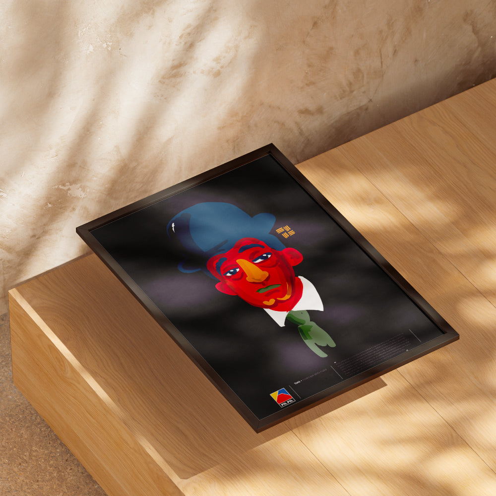 Poster artistico moderno ispirato a Toto, ritratto stilizzato con colori vivaci su sfondo scuro, bombetta blu e cravatta verde, ideale per decorazione a tema Napoli e cultura partenopea.