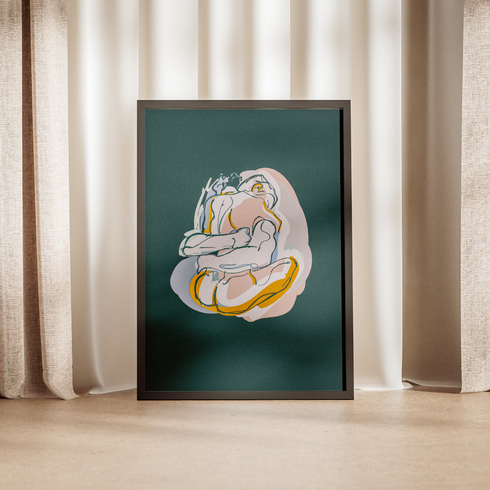 Poster illustrato Hug Me con due figure astratte che si abbracciano linee morbide e colori caldi su sfondo scuro stile emotivo contemporaneo