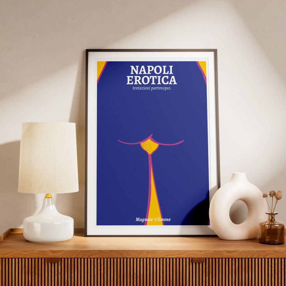 Poster Napoli Erotica “Magnate ’o Limone” con illustrazione stilizzata ispirata al limone, ai doppi sensi e all’ironia della cultura popolare napoletana.