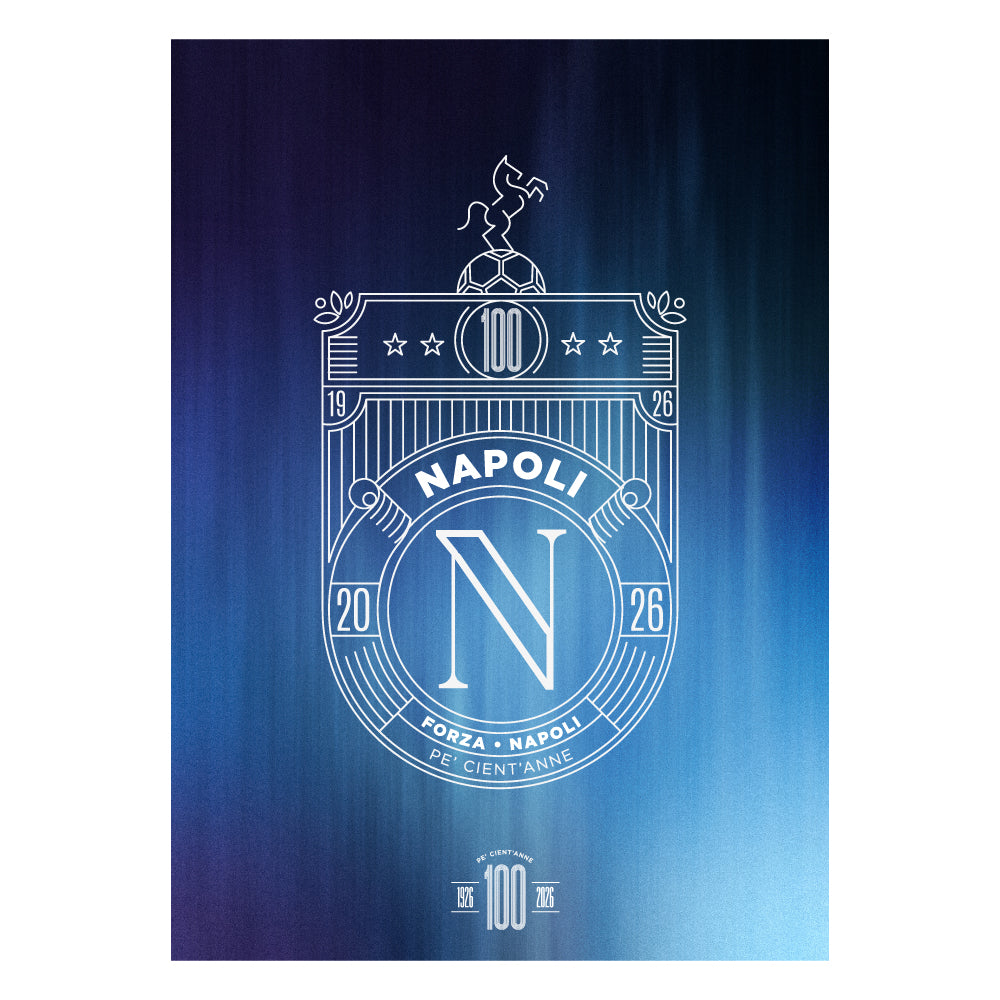 Poster artistico dedicato al Centenario del Calcio Napoli 1926 2026 con stemma celebrativo bianco su sfondo sfumato nelle tonalita dell azzurro e del blu  Design esclusivo Pil Pil ispirato ai 100 anni della storia del Napoli ideale come complemento d arredo e regalo per tifosi azzurri