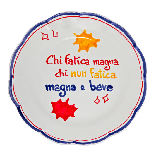 Piatto artigianale napoletano dipinto a mano con proverbio ironico sul cibo ceramica in terracotta smaltata Pil Pil