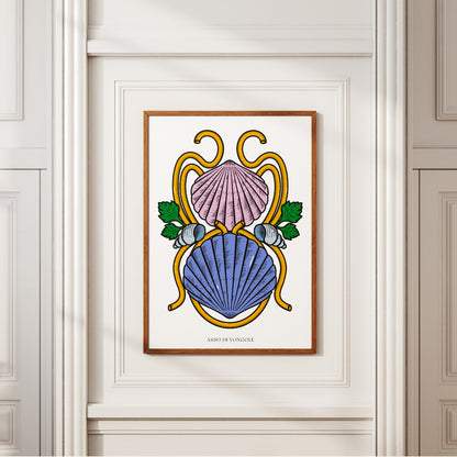 Poster tipografico su sfondo bianco che fonde la grafica di un asso di denari napoletano con la cucina partenopea: due conchiglie stilizzate (una rosa, una blu) avvolte da curve dorate a richiamare spaghetti, arricchite da foglie verdi e piccoli gusci di vongole, con lettering nero “Asso di Vongole” in stile Modiano.